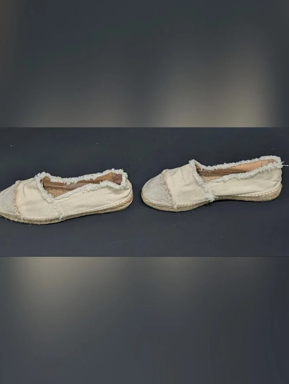 Castaner Kampala Canvas Espadrille Flats Ivory Beige Size 40/9 Women's LIKE NEW